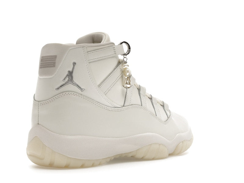 Jordan 11 Retro Pearl (Women's)