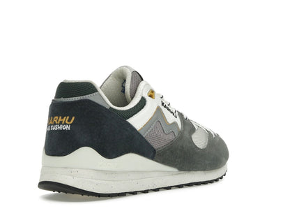 Karhu Synchron Classic Gunmetal