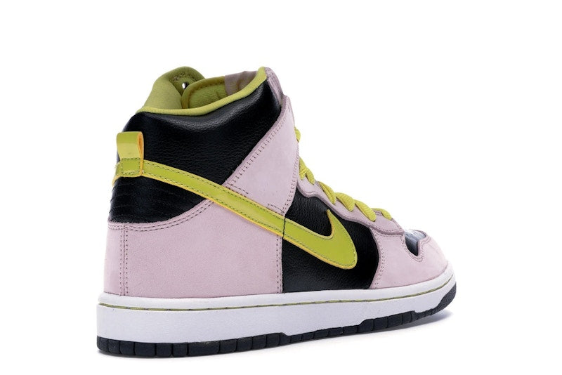 Nike SB Dunk High Miss Piggy