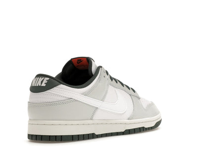 Nike Dunk Low Retro SE Photon Dust Vintage Green