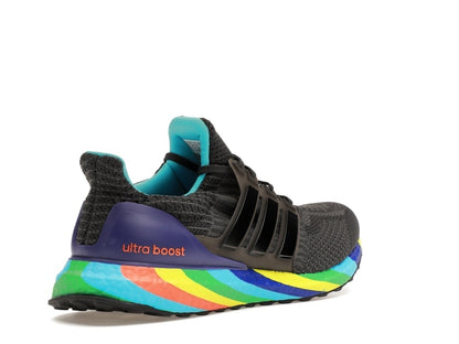 adidas Ultra Boost 5.0 DNA Pride Carbon
