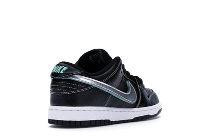 Nike SB Dunk Low Diamond Supply Co. Black Diamond