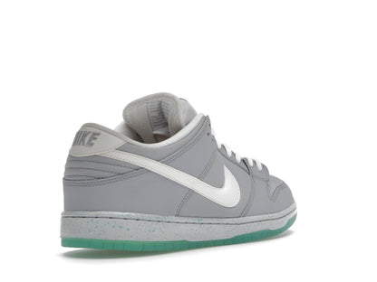 Nike SB Dunk Low Marty McFly