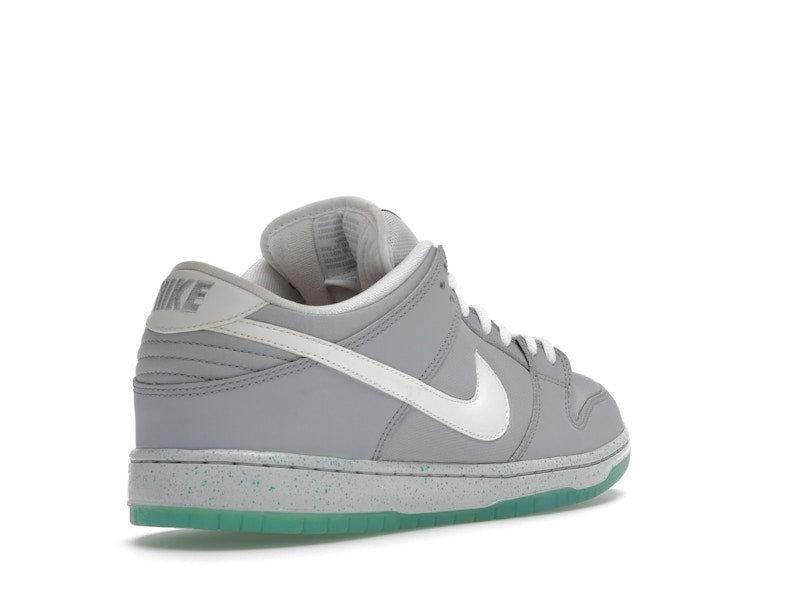 Nike SB Dunk Low Marty McFly