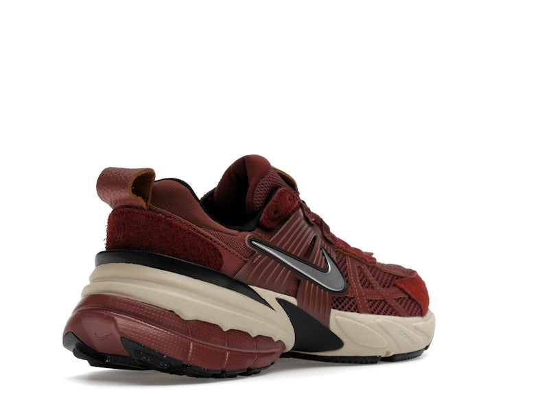 Nike V2K Run Red Sepia Dark Pony (Women's)