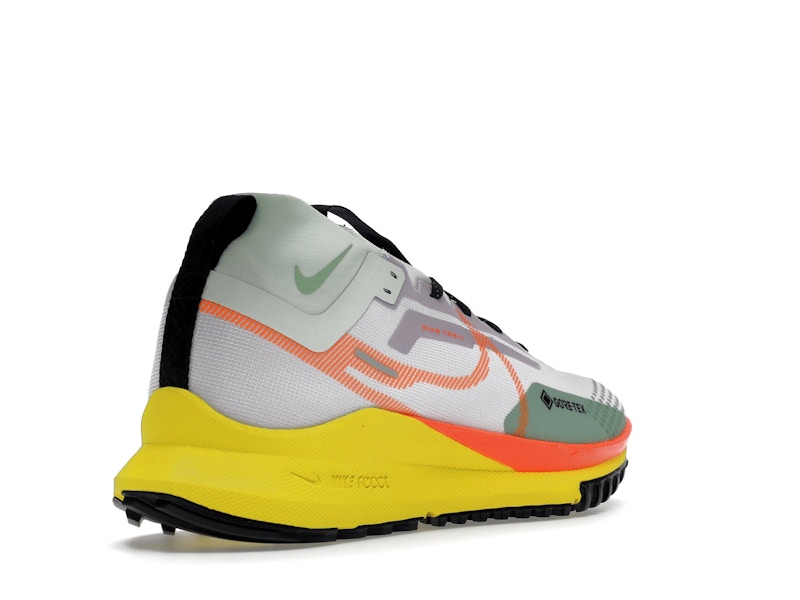 Nike React Pegasus Trail 4 Gore-Tex Barely Grape Total Orange