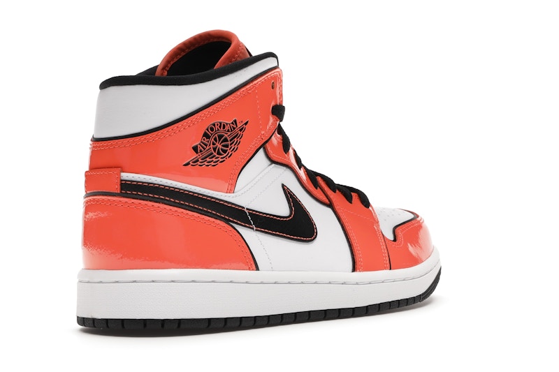 Jordan 1 Mid SE Turf Orange