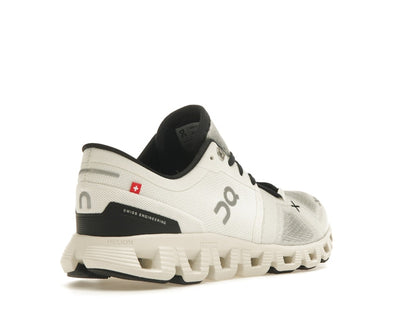 On Running Cloud X 3 White Black (Women's)