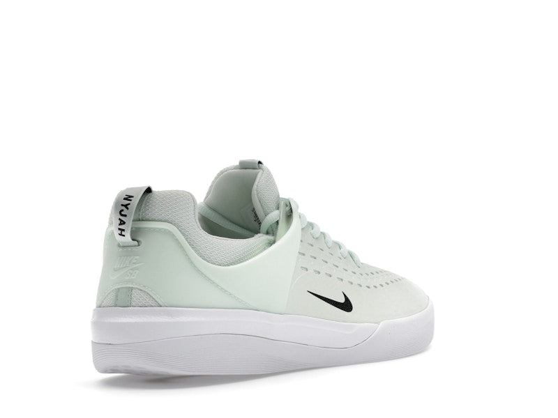 Nike SB Zoom Nyjah 3 Barely Green