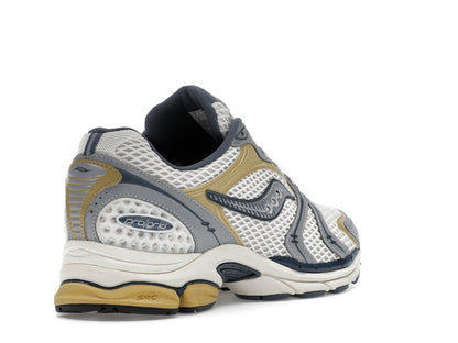 Saucony ProGrid Triumph 4 Fabricated Future