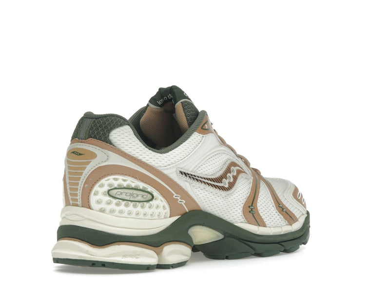 Saucony ProGrid Triumph 4 Saucony & Friends Seanella Abraham