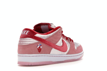 Nike SB Dunk Low StrangeLove Skateboards