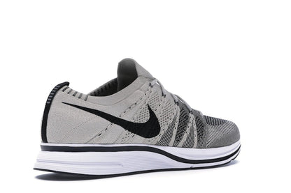 Nike Flyknit Trainer Pale Grey