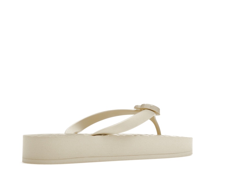 Gucci Chevron Thong Sandal White Rubber