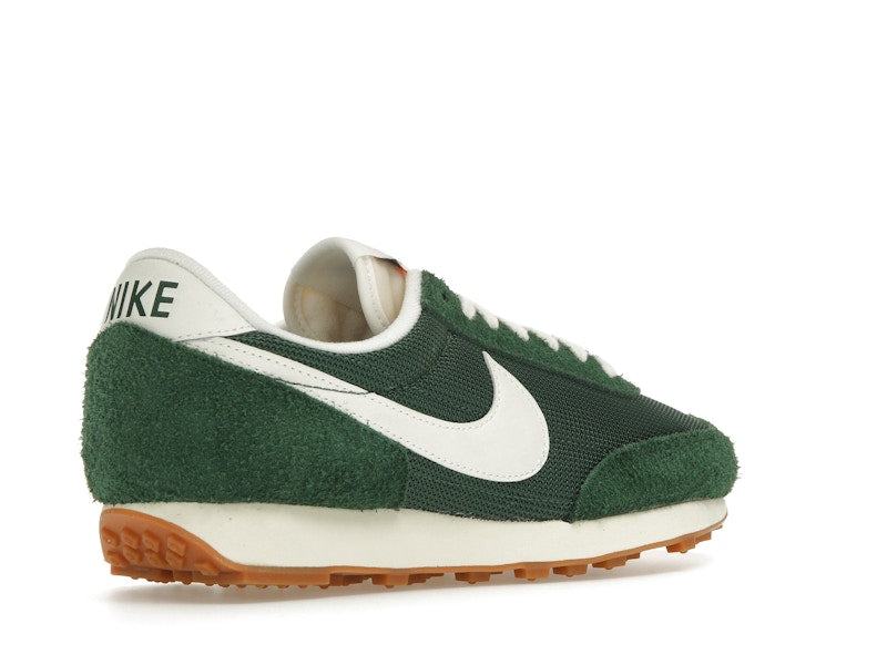 Nike Daybreak Vintage Fir (Women's)