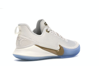 Nike Mamba Focus Metallic Gold