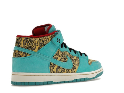 Nike SB Dunk Mid Premium Peacock