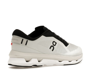 On Running Cloudzone Ice Black
