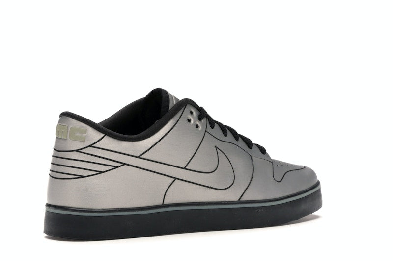 Nike Dunk Low 6.0 SE Delorean DMC-12