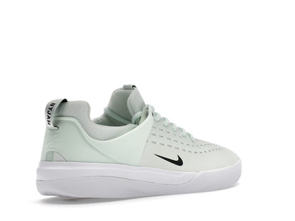 Nike SB Zoom Nyjah 3 Barely Green