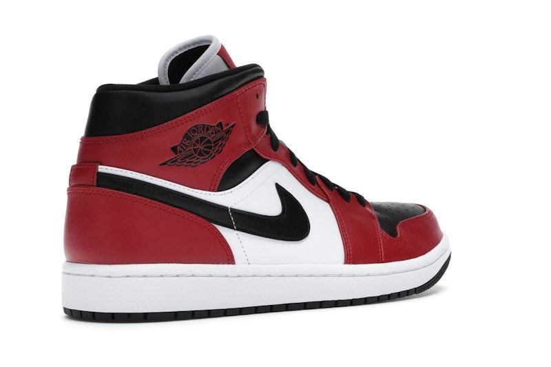 Jordan 1 Mid Chicago Toe