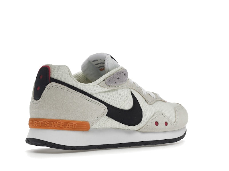 Nike Venture Runner Coconut Milk Light Curry (Women's)