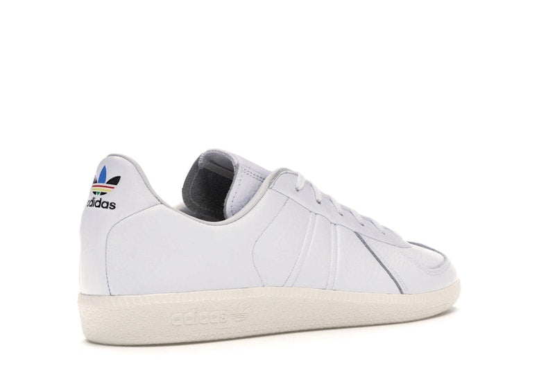 adidas BW Army Oyster Holdings
