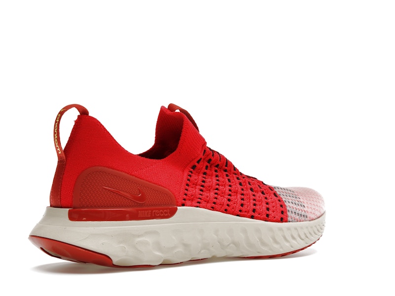 Nike React Phantom Run Flyknit 2 Siren Red