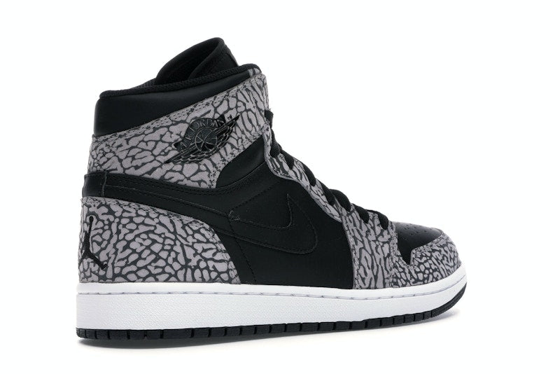 Jordan 1 Retro Un-Supreme