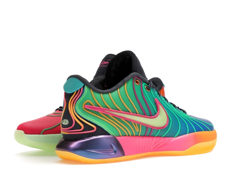 Nike LeBron 21 Optimism
