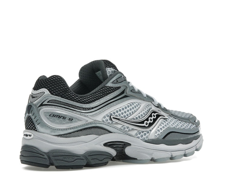 Saucony ProGrid Omni 9 Microchip