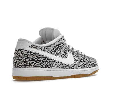 Nike SB Dunk Low Road