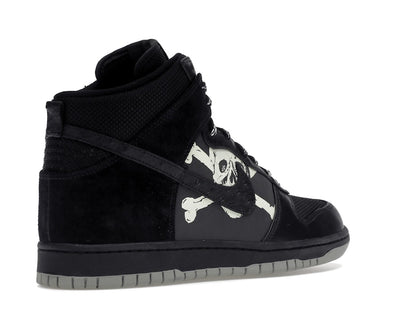 Nike Dunk High St. Pauli