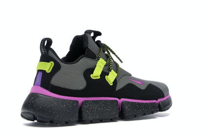 Nike Pocketknife River Rock