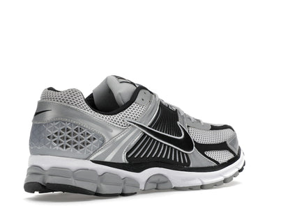 Nike Zoom Vomero 5 Metallic Silver Black