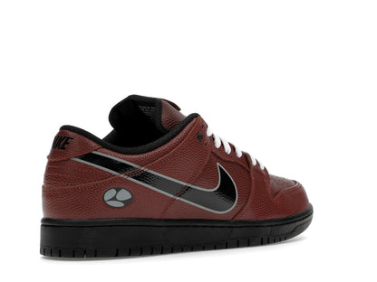 Nike SB Dunk Low Limosine Skateboards