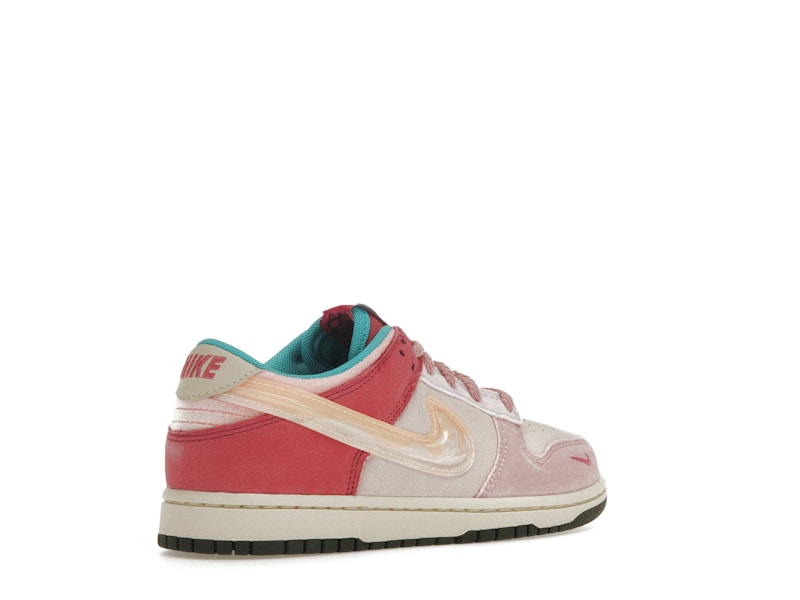 Nike Dunk Low Social Status Free Lunch Strawberry Milk (PS)