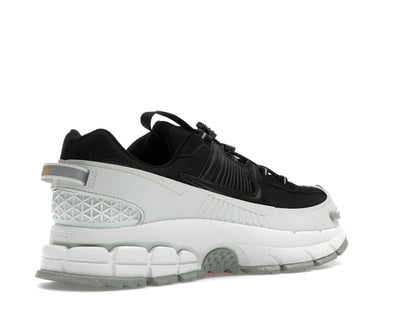 Nike Zoom Vomero 5 Roam Black Light Silver