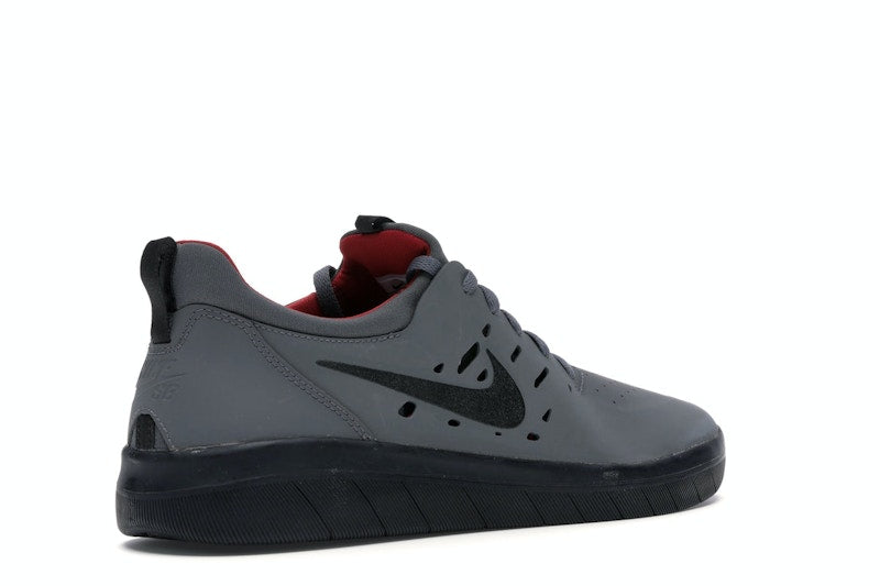 Nike SB Nyjah Free Dark Grey Gym Red Black