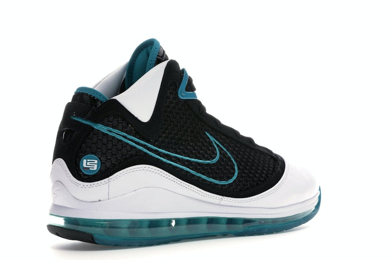 Nike LeBron 7 NFW Red Carpet (2019)