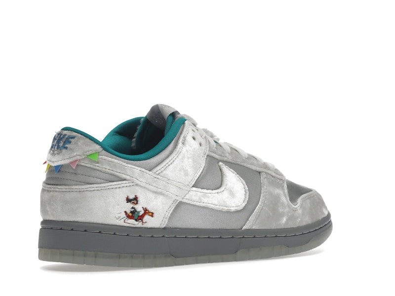Nike Dunk Low Ice (Women's)