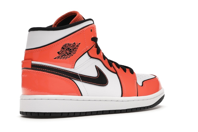 Jordan 1 Mid SE Turf Orange