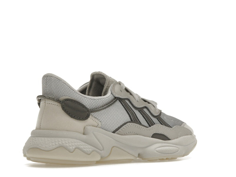 adidas Ozweego Light Solid Grey