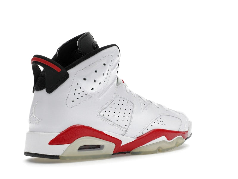 Jordan 6 Retro Bulls (2010)