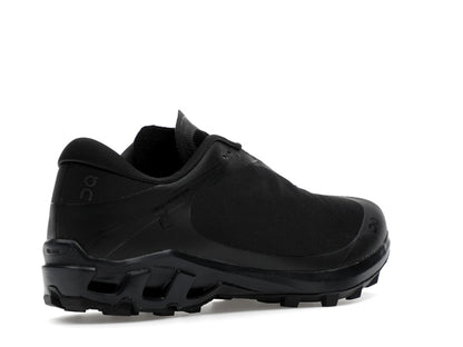 On Running Cloudventure Peak POST ARCHIVE FACTION Black Magnet (Women's)