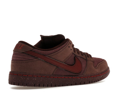 Nike SB Dunk Low City of Love Burgundy Crush