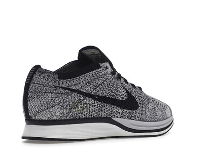 Nike Flyknit Racer Oreo