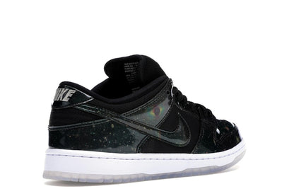 Nike SB Dunk Low 420 Intergalactic