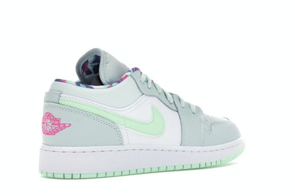 Jordan 1 Low Barely Grey Frosted Spruce (GS)