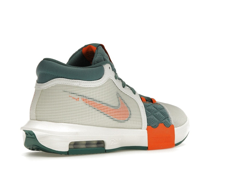 Nike LeBron Witness 8 Canon